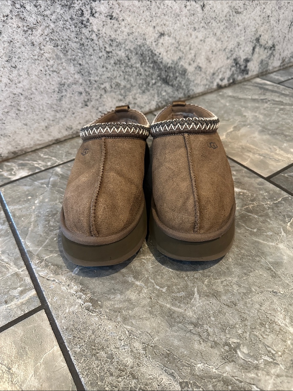 UGG  Tazz
platform - Picture 6 of 13